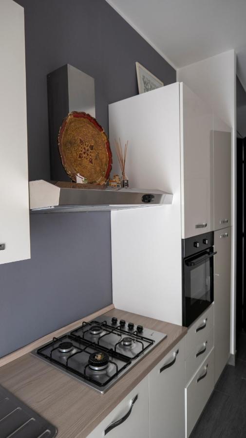 Beautiful Floral Apartment On Navigli Milán Exteriér fotografie